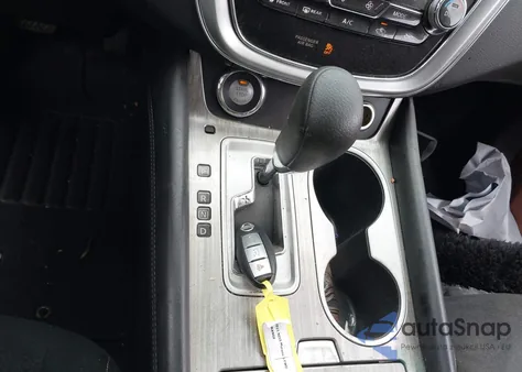 2015 Nissan Murano S z USA, uszkodzony, nr VIN 5N1AZ2MG5FN247082